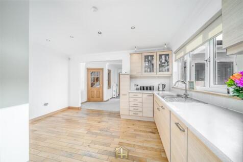 14 DUNNICHEN RD FORFAR DD8 2RQ EDIT (14 of 49).jpg