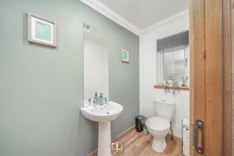 14 DUNNICHEN RD FORFAR DD8 2RQ EDIT (16 of 49).jpg