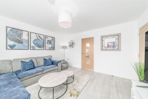 29 CASTLEVIEW PL 031125 EDIT (11 of 35).jpg