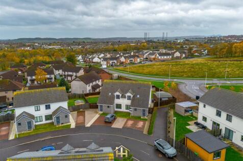 29 CASTLEVIEW PL 031125 EDIT (1 of 9).jpg