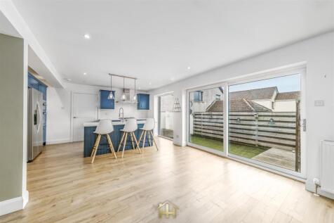 3 WARREN PL DD2 5PQ 201125 EDIT (2 of 15).jpg