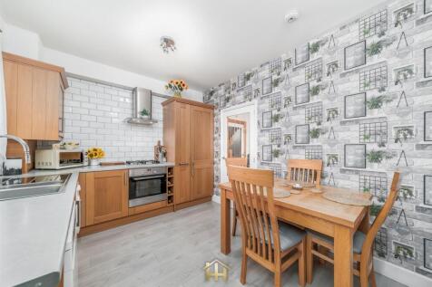 20 GOLF CRES TAYPORT DD6 9LZ EDIT (13 of 34).jpg