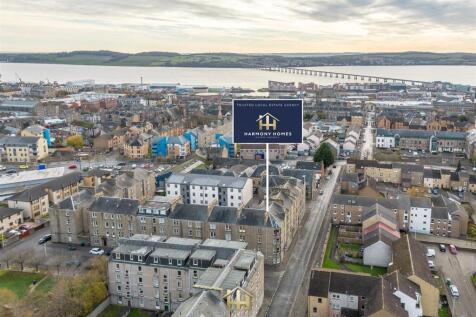 11 OGILVIE ST 201125 EDIT (5 of 10) 1.jpg