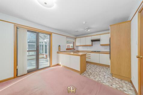 2 BONIFACE GARDEN DD25RS 141125 EDIT (19 of 40).jp