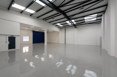 Bermondsey 27 INT  July 20253.jpg