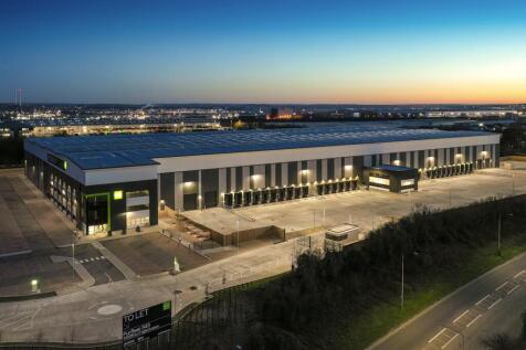 UKPurfleet343AerialsApr2302_high.jpg