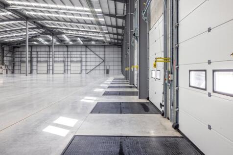 UNIT B Railway Triangle 80 EDIT.jpg