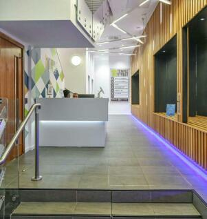10 Temple Street Small Suites Brochure SCREEN_Pa