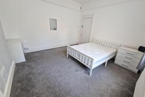 bed11.jpg
