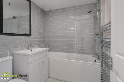 Freshly renovated modern bathroom