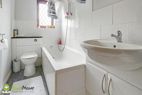 Bathroom at Larchwood by Ben Brind EweMove Sales L