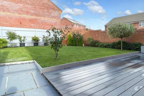 Back-Garden-LH