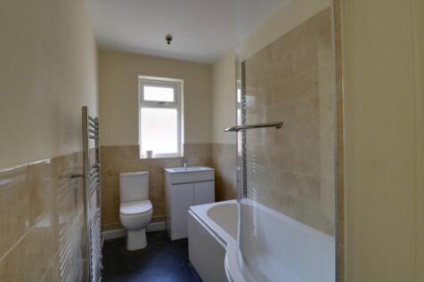 Lrg_Bathroom