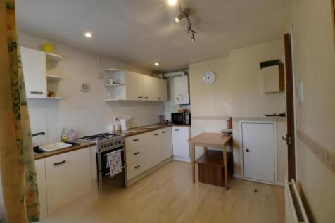 Kitchen b