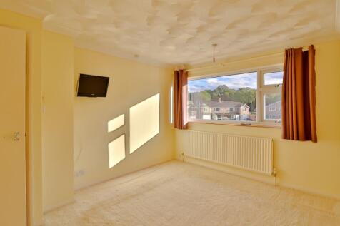 Front Double Bedroom