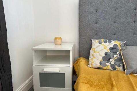 bedside 