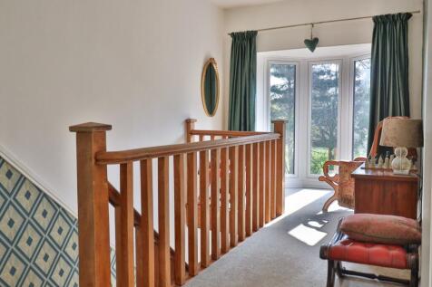 galleried landing