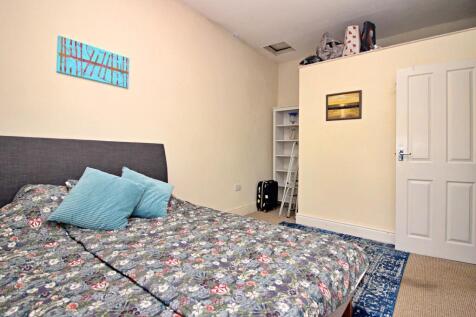 Double Bed 2