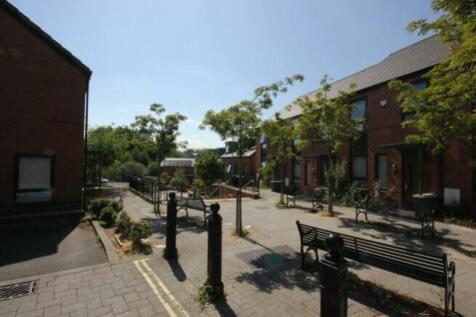 Pedestrian area front