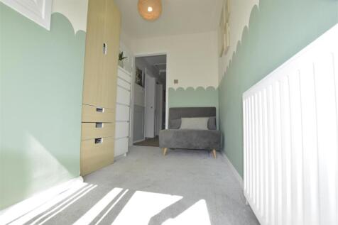 Chesters Room 2.JPG