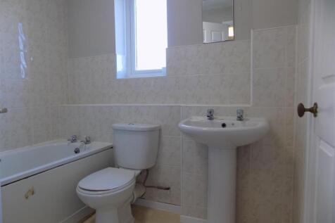 Bathroom.JPG