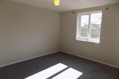 Living room entrance.JPG