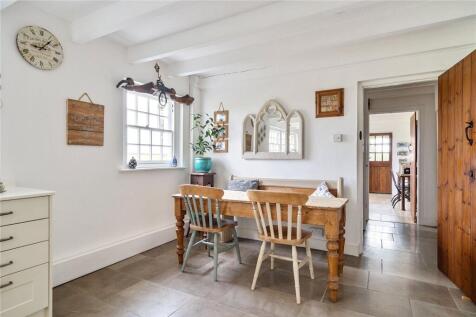 Kitchen / Dining