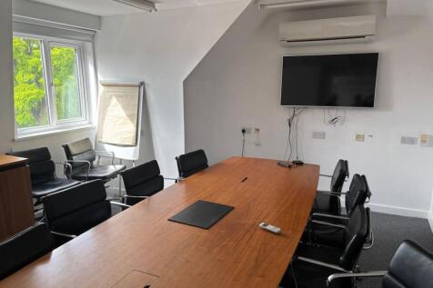 bOARDROOM.jpg