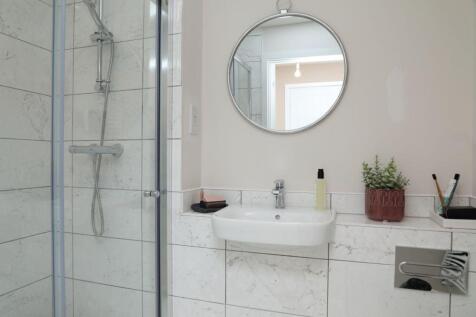 Crest Nicholson at Malabar The Redgrave