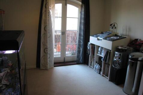 Property Image 4