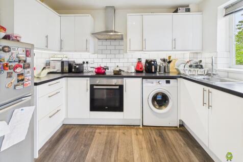 Presented by Clinton at EweMove Bexleyheath and Da