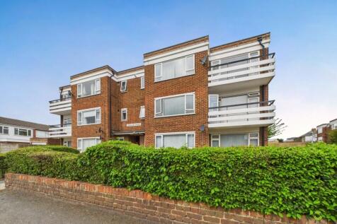 Presented by Clinton at EweMove Bexleyheath and Da
