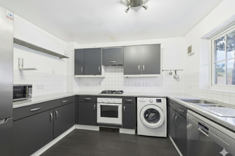 Presented by Alfie Spike of Ewemove Bexleyheath an