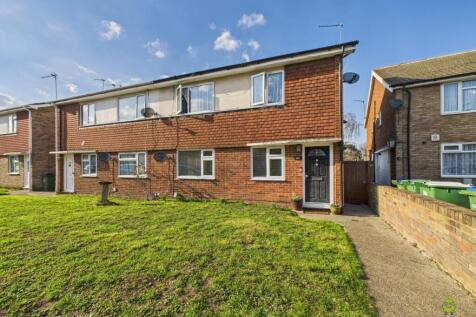 CAM04399G0-PR0045-STILL008