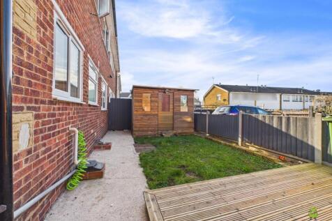 CAM04399G0-PR0045-STILL006