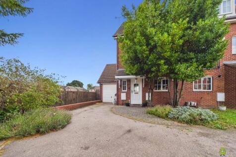 Presented by Alfie Spike of Ewemove Bexleyheath an