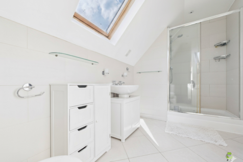 Presented by Alfie Spike of Ewemove Bexleyheath an