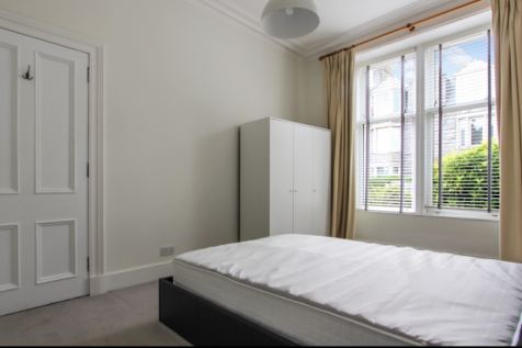 Screenshot 2025-10-15 at 23.54.45