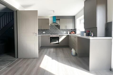 Kitchen-Dining Room