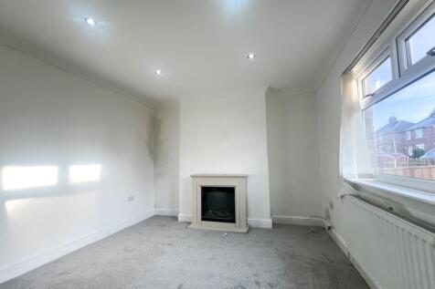 Leven Street Norton EweMove-11