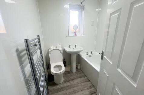 Leven Street Norton EweMove-1