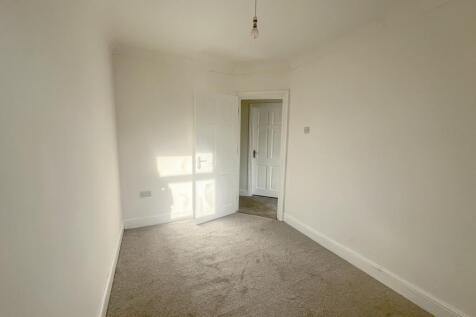 Leven Street Norton EweMove-7