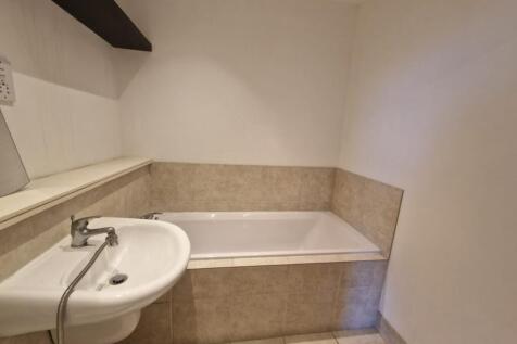 20251202_121145000_iOS