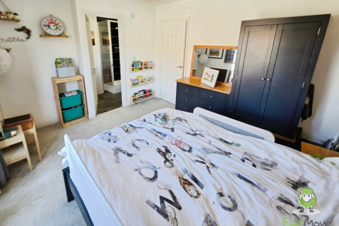 EweMove Basingstoke Trinity Way Bedroom Two