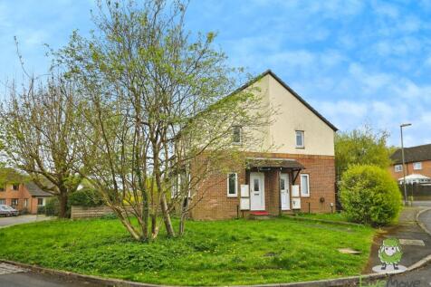 EweMove Basingstoke - Beecham Berry External Front