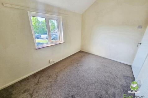EweMove Basingstoke St Andrews Road Bedroom Two