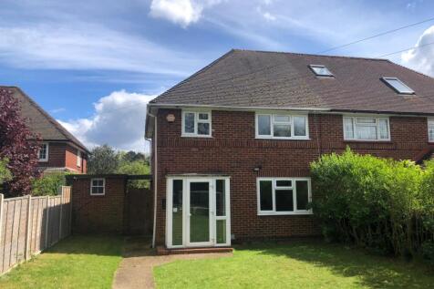 124 Hook Road Front