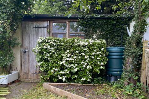 Shed with Power