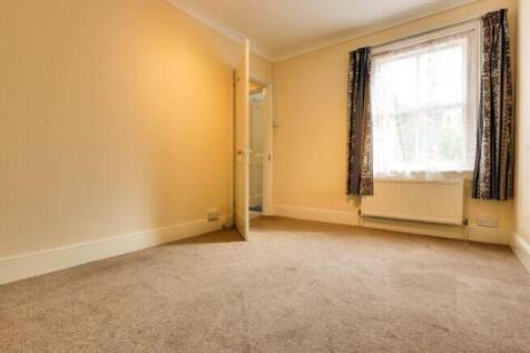 EweMove Basingstoke Church Square Sitting Room