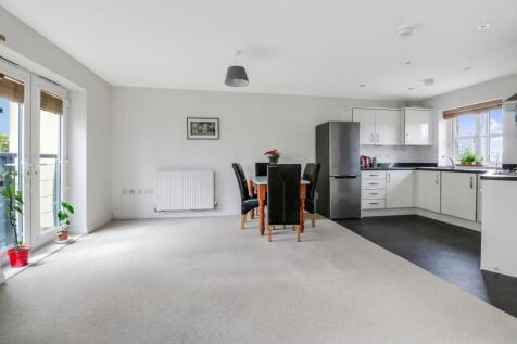 Living Dining Kitchen 1